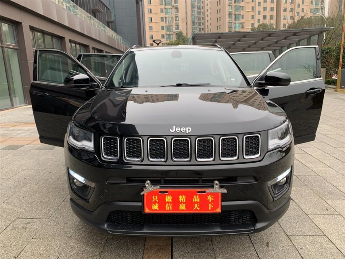 Jeep 指南者  2019款 200T 自動(dòng)家享-互聯(lián)大屏版圖片