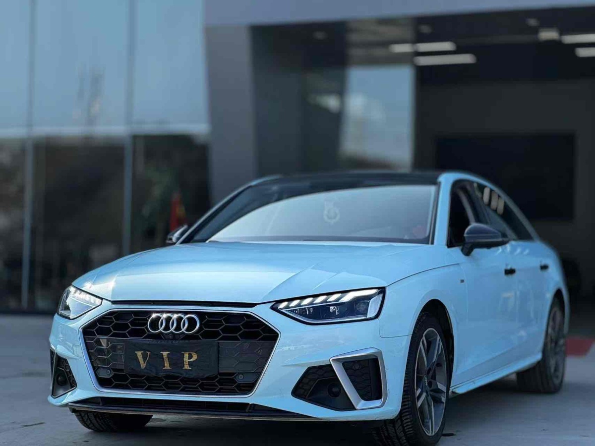 奧迪 奧迪A4L  2020款 40 TFSI 豪華動感型圖片