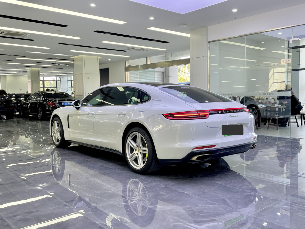 保時(shí)捷 Panamera新能源  2021款 Panamera 4 E-Hybrid 行政加長版 2.9T圖片