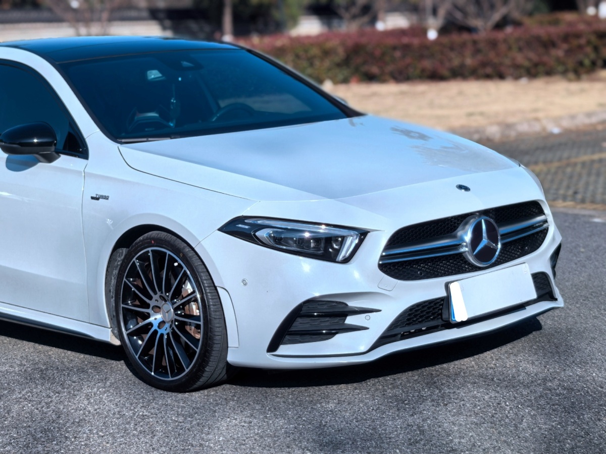 奔馳A級(jí)AMG(進(jìn)口) 2022款 AMG A 35 4MATIC圖片