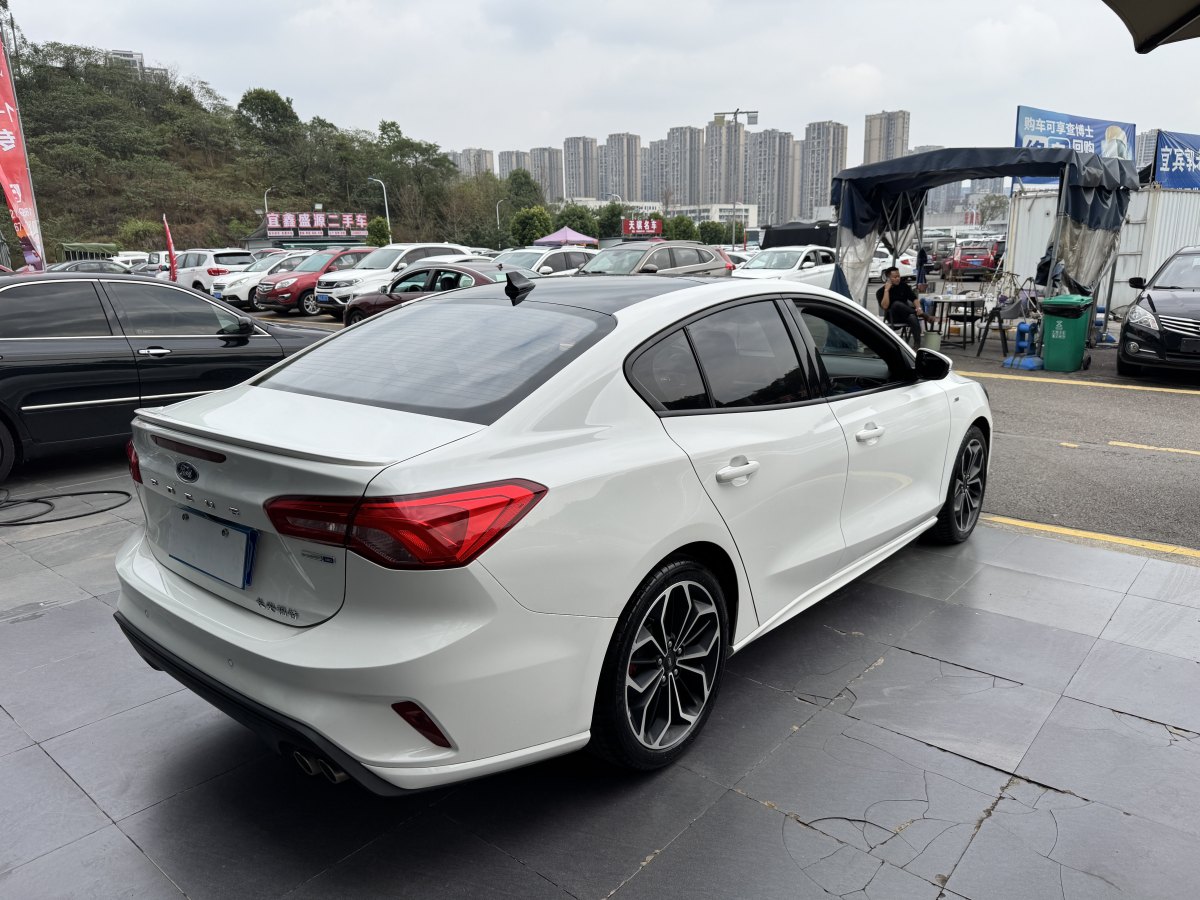 福特 ?？怂? 2021款 三廂 EcoBoost 180 自動(dòng)ST Line圖片