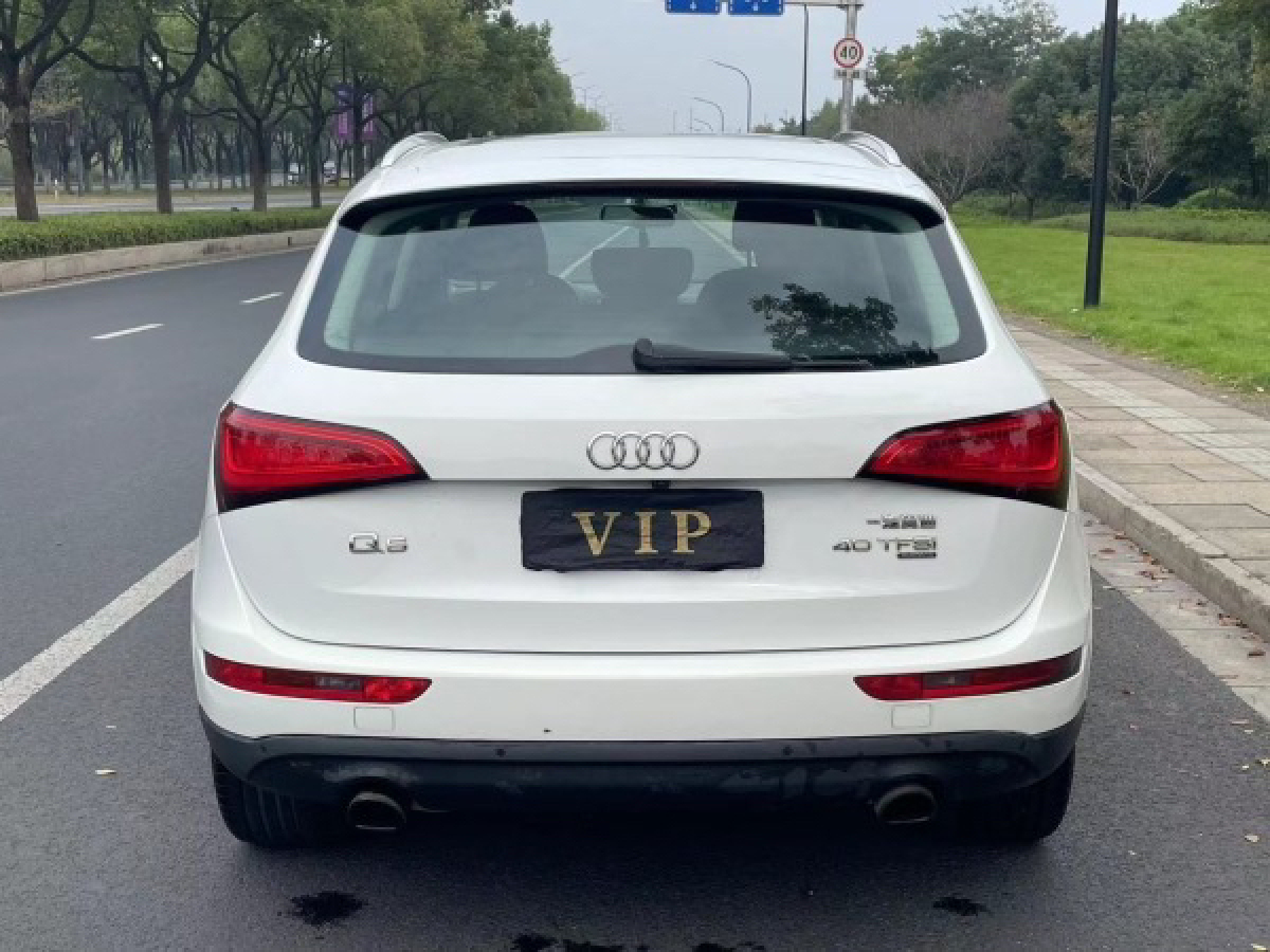 奧迪 奧迪Q5  2015款 40 TFSI 進(jìn)取型圖片