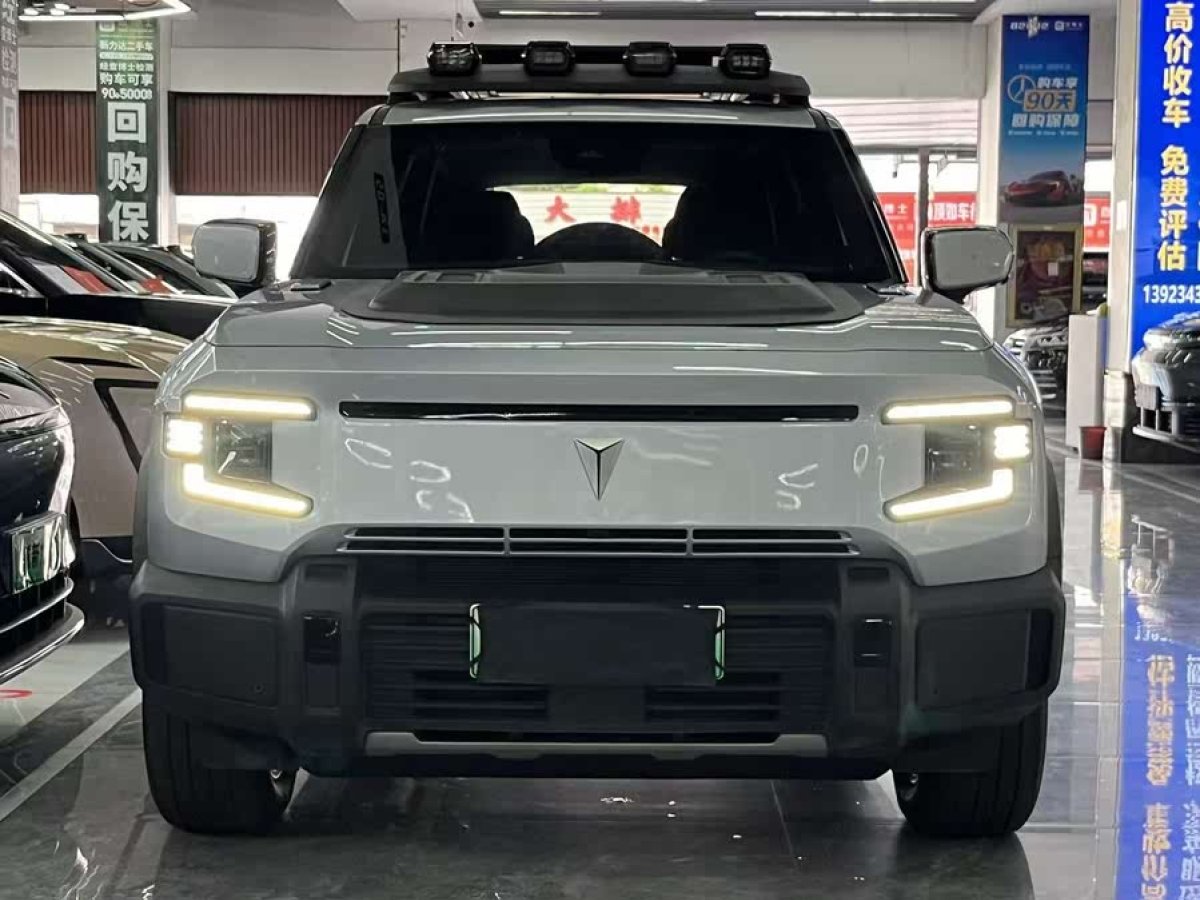 深藍 深藍G318  2024款 四驅(qū)空懸版圖片