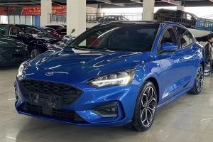 ?？怂?福特 三廂 EcoBoost 180 自動(dòng)ST Line