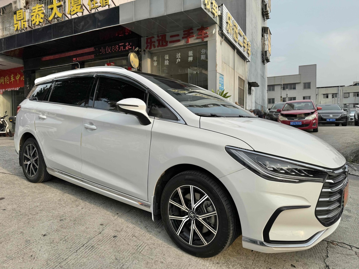 比亞迪 宋MAX新能源  2022款 DM-i 105KM 旗艦型圖片