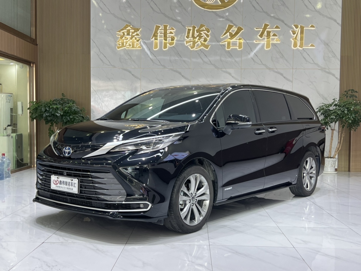 丰田 赛那SIENNA  2023款 2.5L混动 尊贵版图片