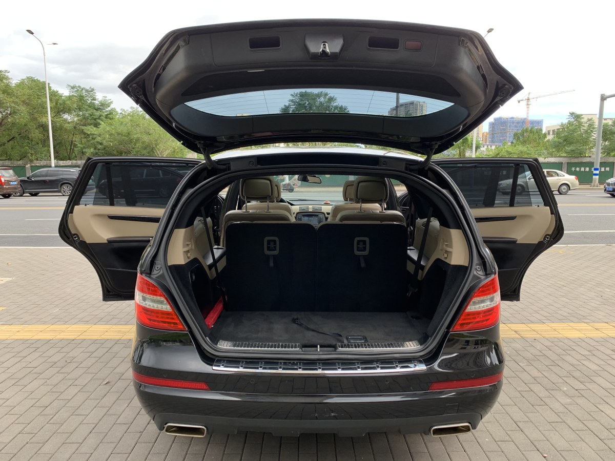 奔馳 奔馳R級  2014款 R 320 4MATIC 豪華型圖片