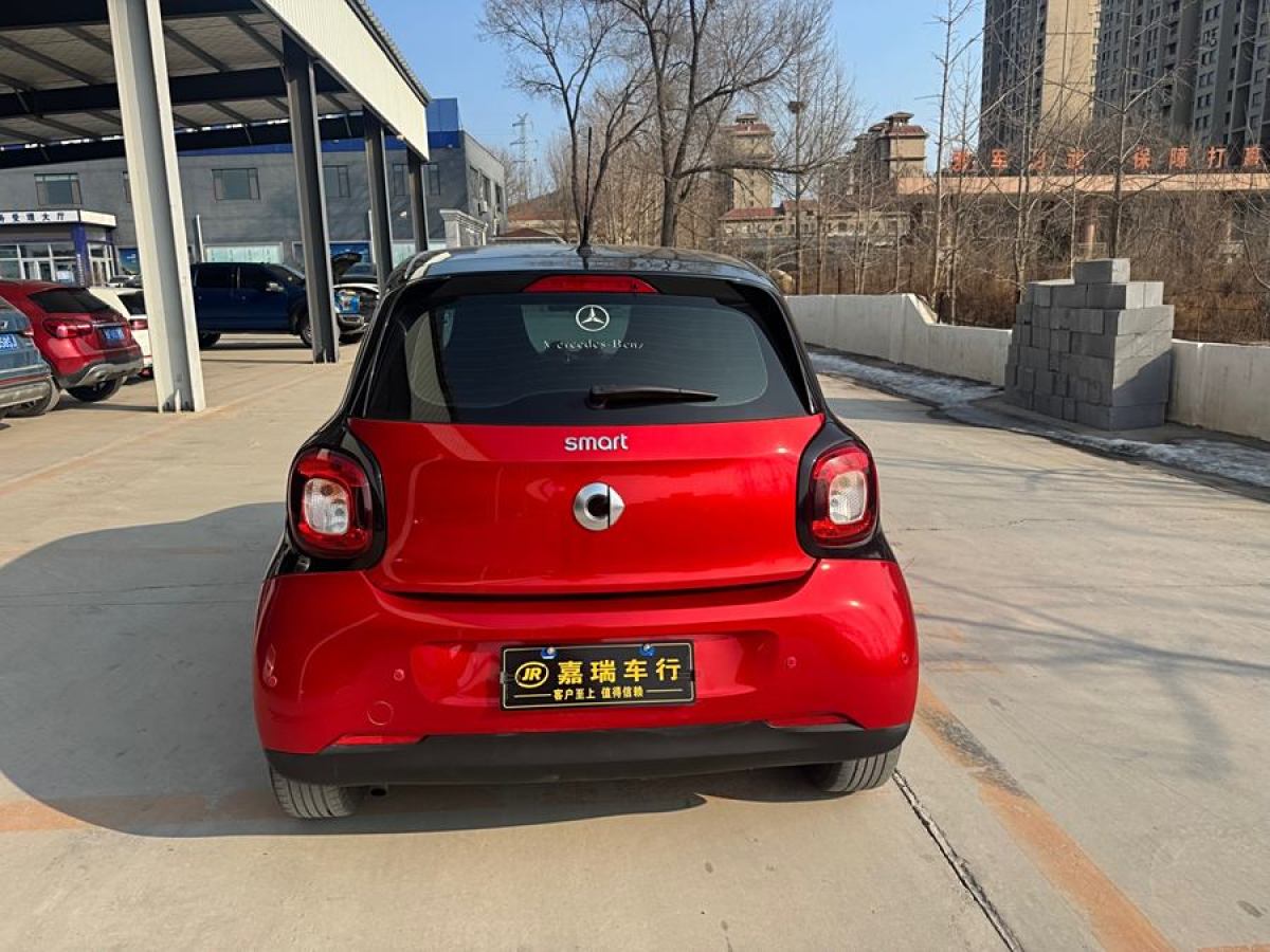 smart forfour  2018款 1.0L 52千瓦靈動版圖片