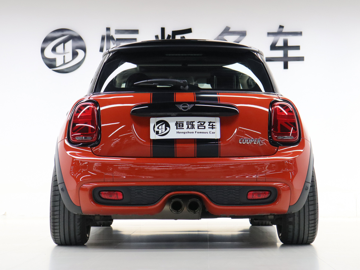 MINI MINI  2020款 2.0T COOPER S 藝術(shù)家圖片