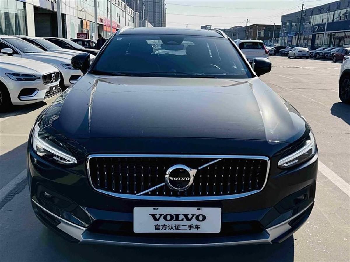 沃爾沃 V90  2024款 Cross Country B5 AWD 智尊版圖片