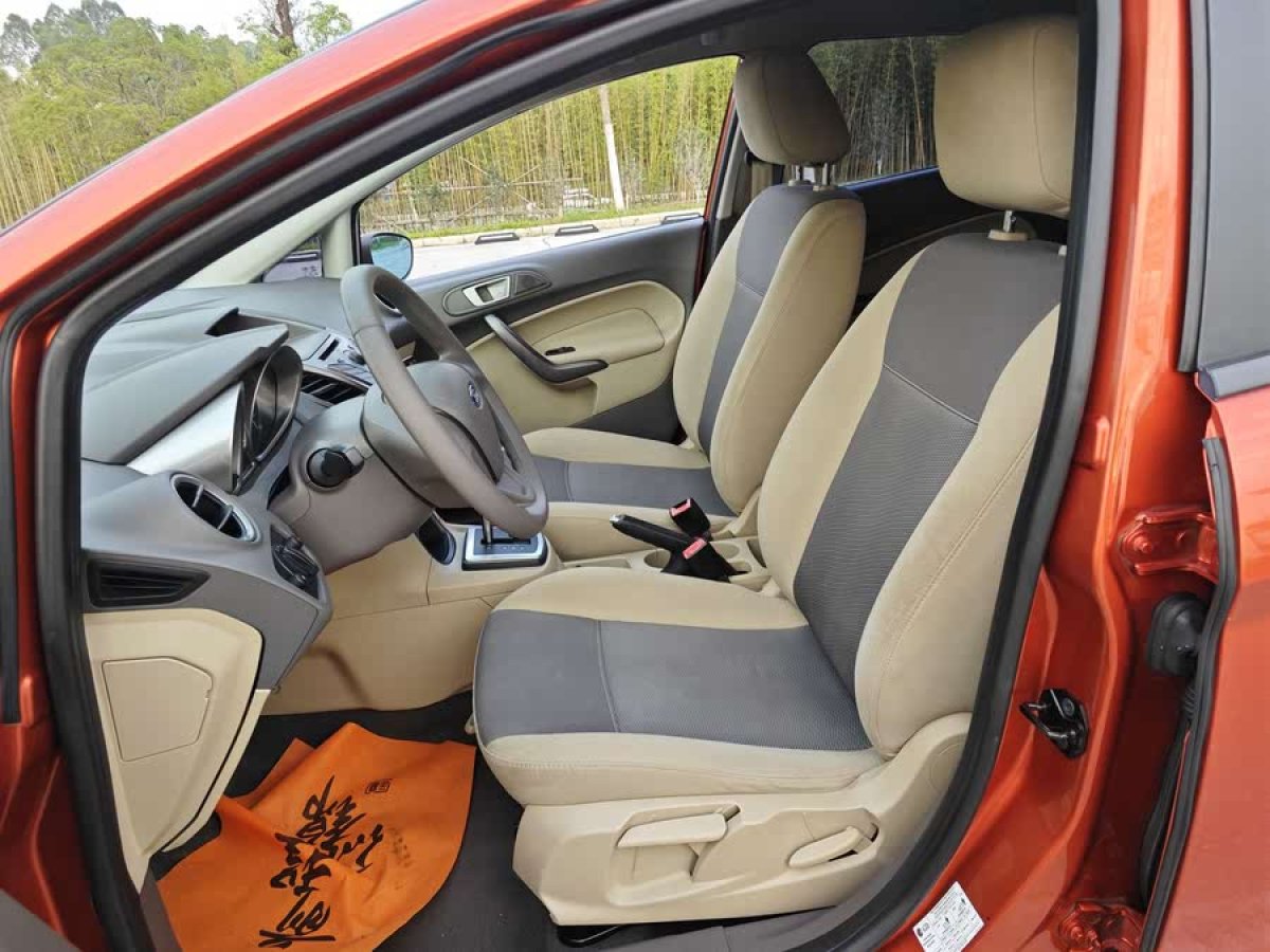福特 嘉年華  2011款 兩廂 1.5L 自動時尚型圖片