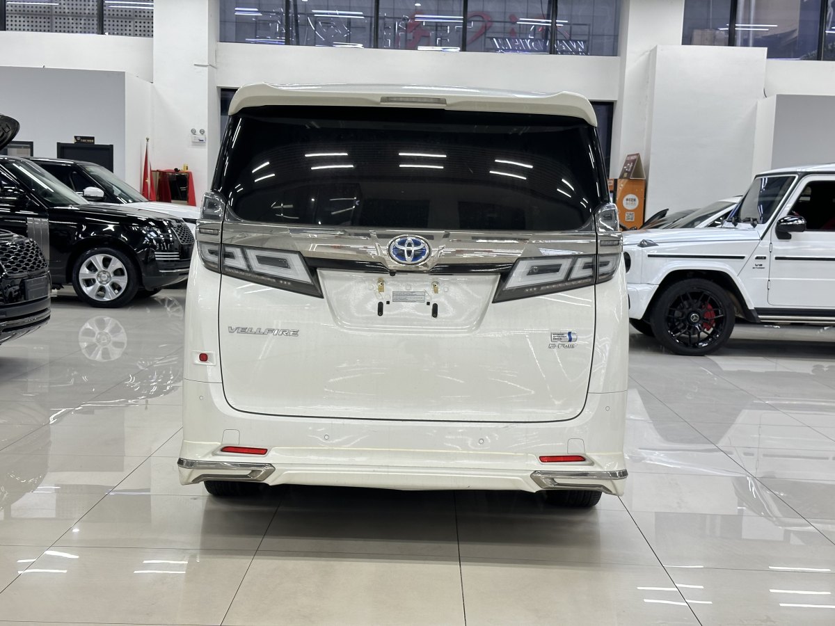 丰田 威尔法  2019款  双擎 2.5L HV豪华版图片