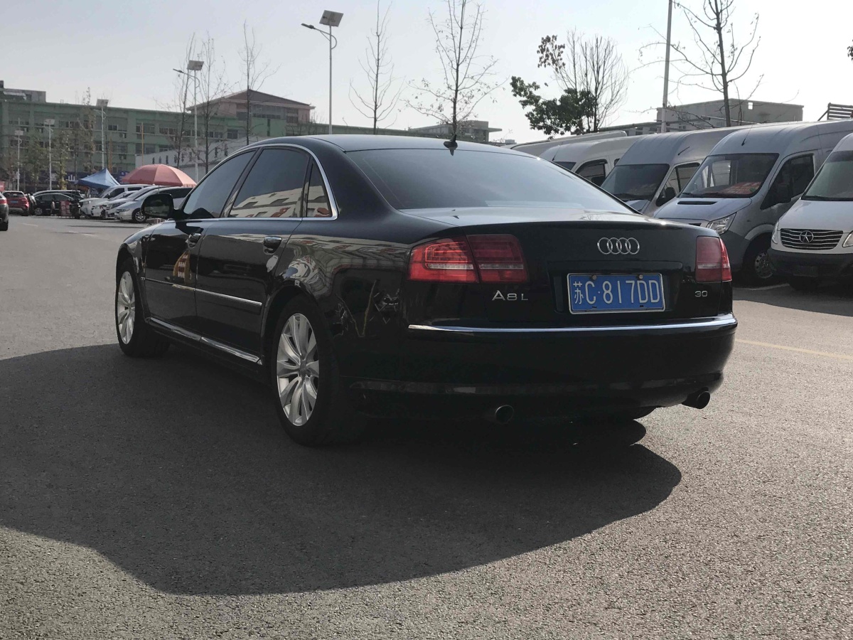 奧迪 奧迪A8  2009款 A8L 2.8 FSI 標(biāo)準(zhǔn)型圖片