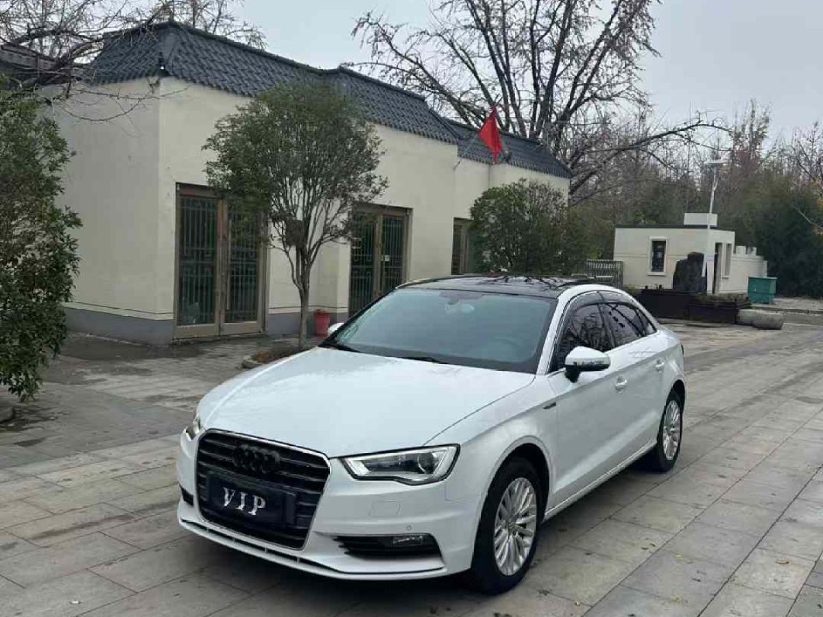 奧迪 奧迪A3  2015款 A3 1.4TFSI 35TFSI 百萬(wàn)紀(jì)念智領(lǐng)型圖片