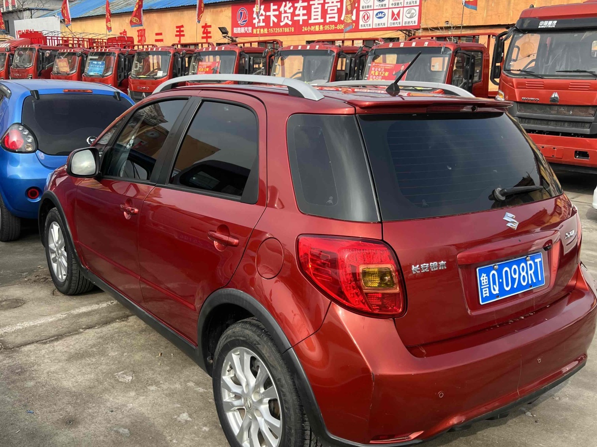 铃木 天语 2016款 sx4 1.6l 手动两厢经典型图片