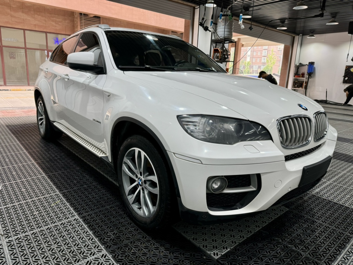 寶馬 寶馬X6  2014款 xDrive35i 運(yùn)動(dòng)型圖片