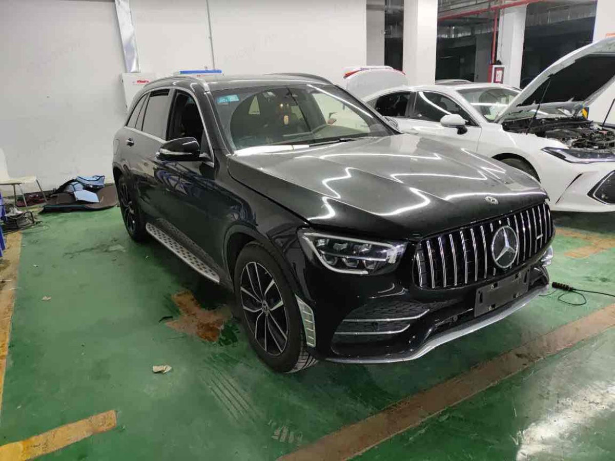 奔馳 奔馳GLC  2018款 改款 GLC 300 4MATIC 動(dòng)感型圖片