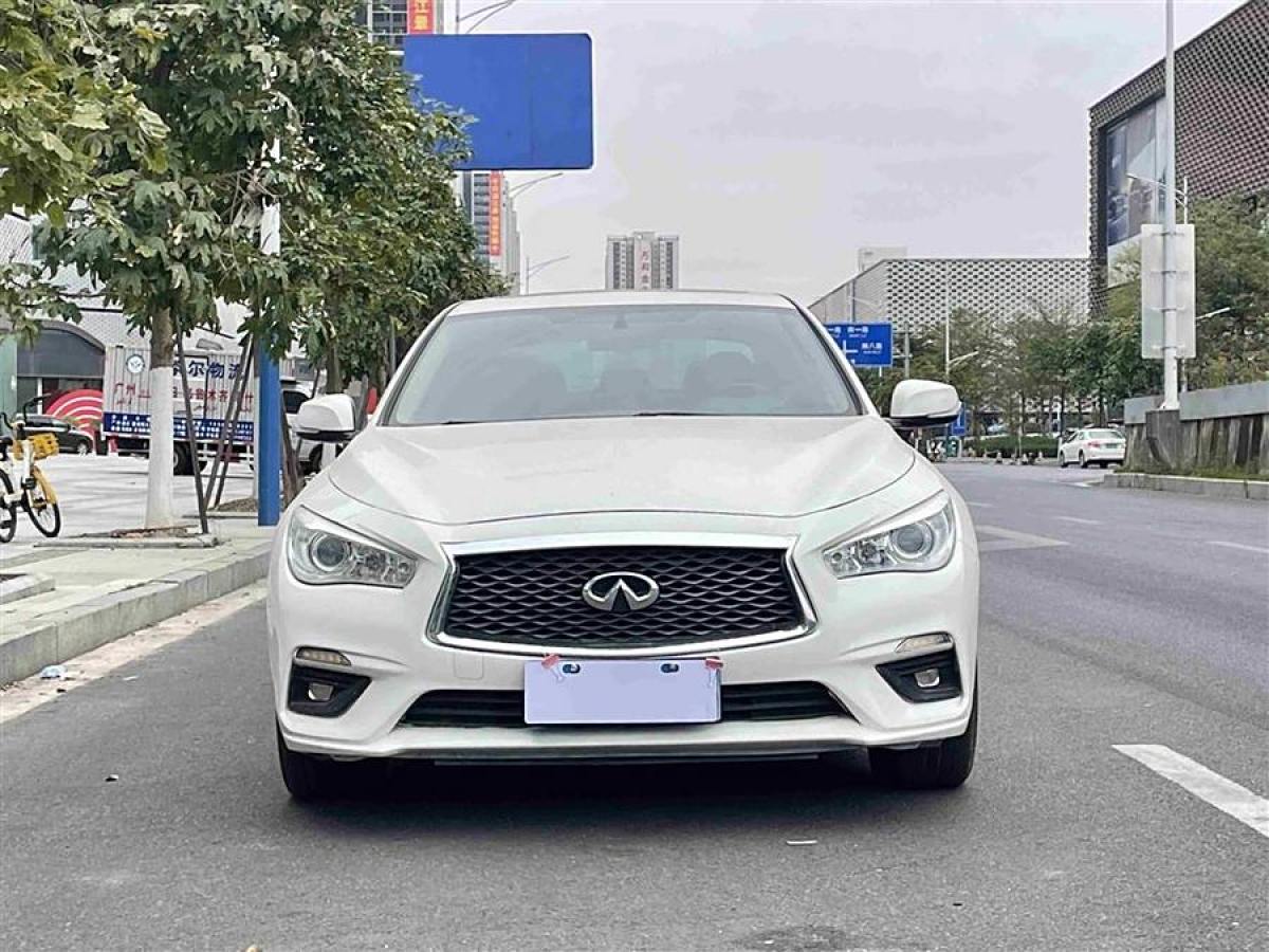 英菲尼迪 Q50L  2021款 2.0T 舒適版圖片