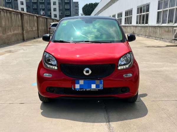 smart forfour  2018款 1.0L 52千瓦灵动版