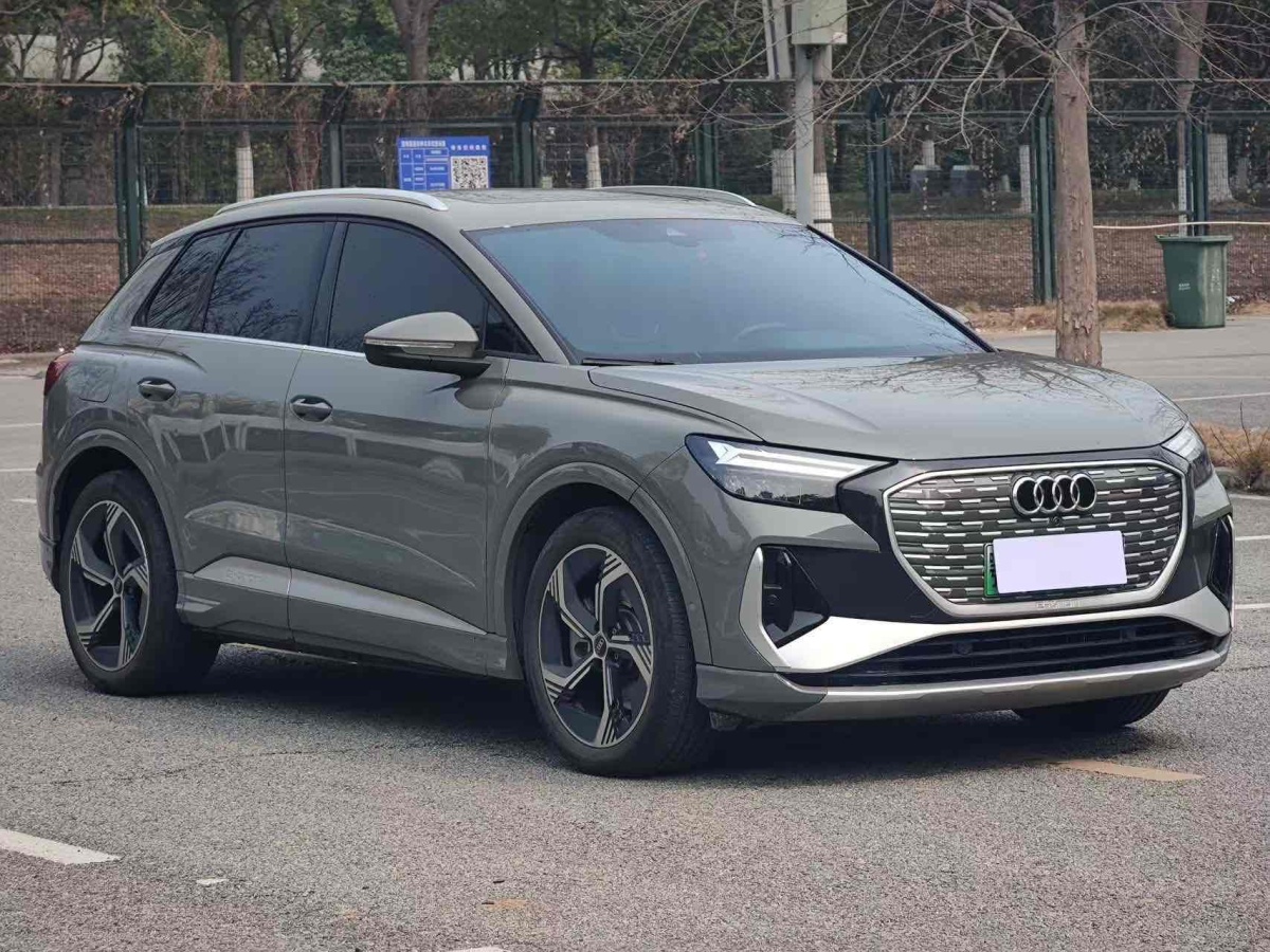 奧迪 奧迪Q4 e-tron  2023款 40 e-tron 創(chuàng)行版圖片