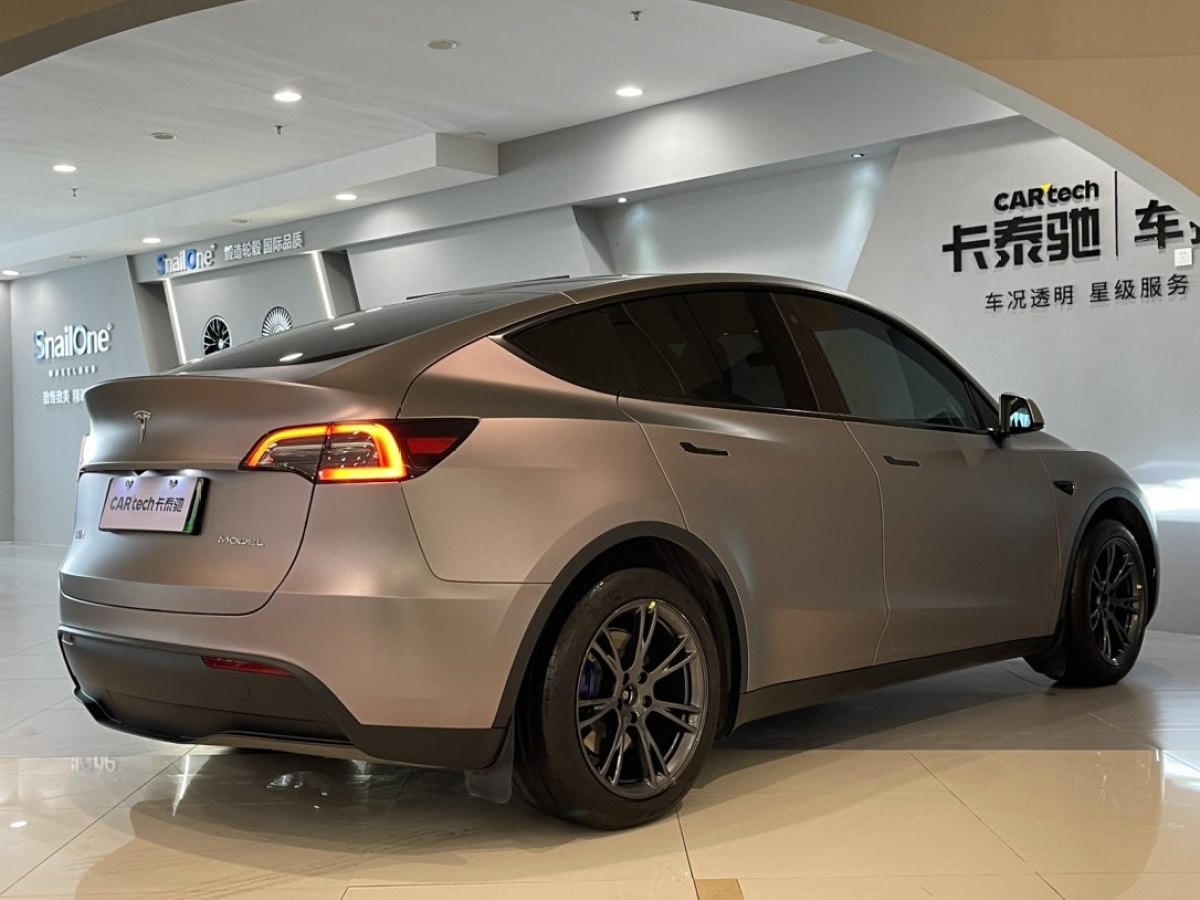 特斯拉 Model Y  2023款 煥新版 后輪驅(qū)動(dòng)圖片