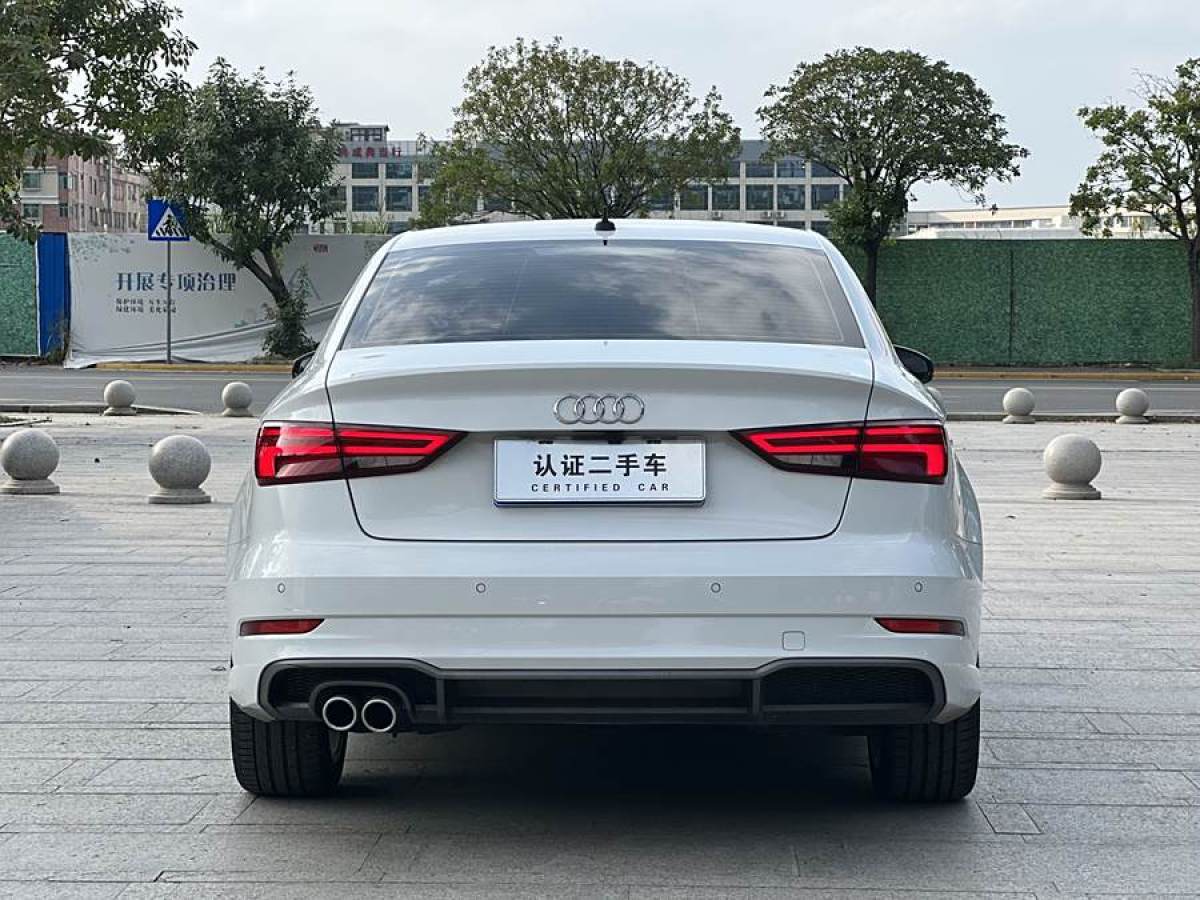 奧迪 奧迪A3  2019款 Limousine 35 TFSI 時(shí)尚型 國(guó)VI圖片