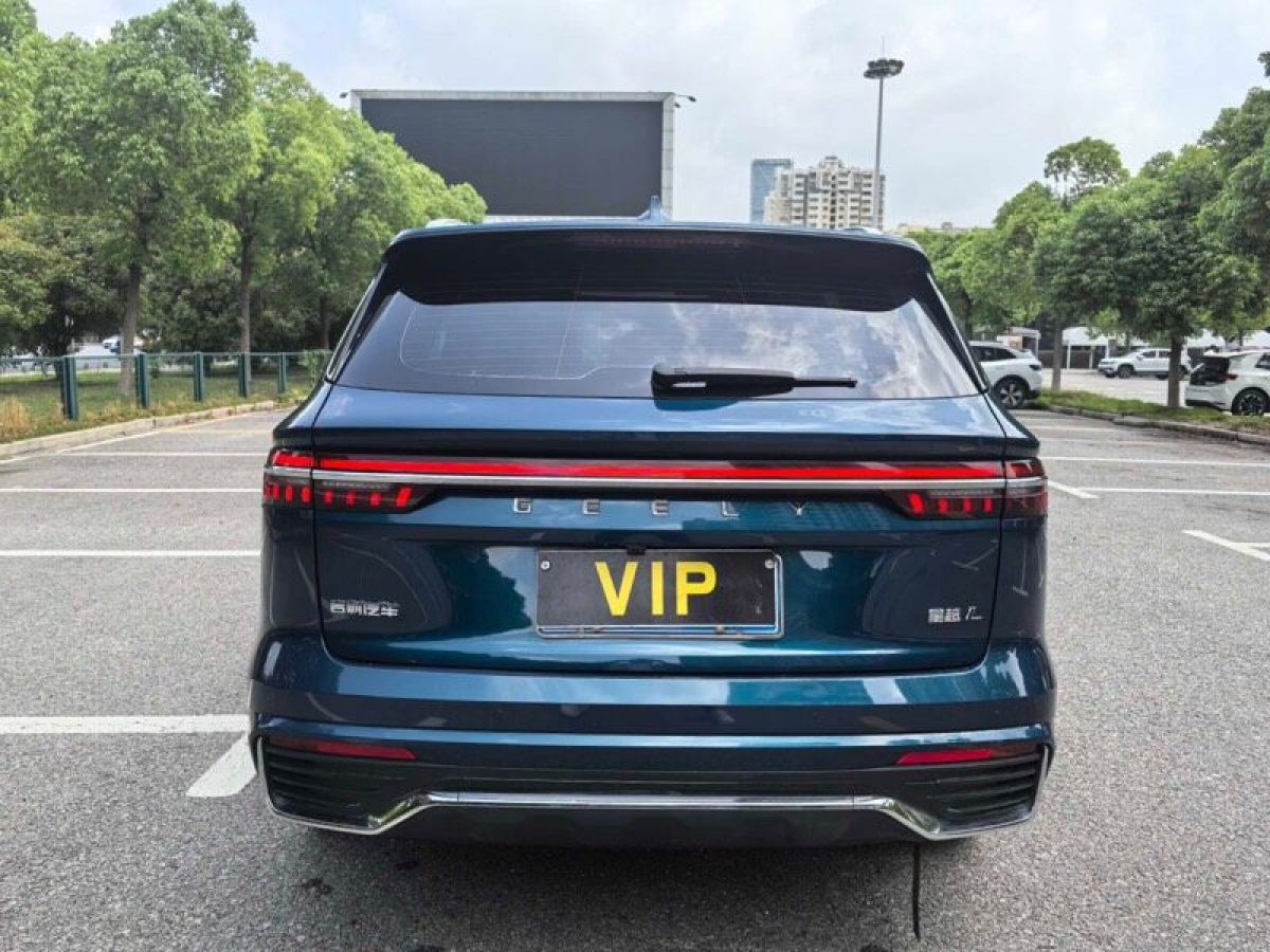 吉利 星越L  2021款 2.0TD DCT EVO兩驅(qū)尊貴型圖片