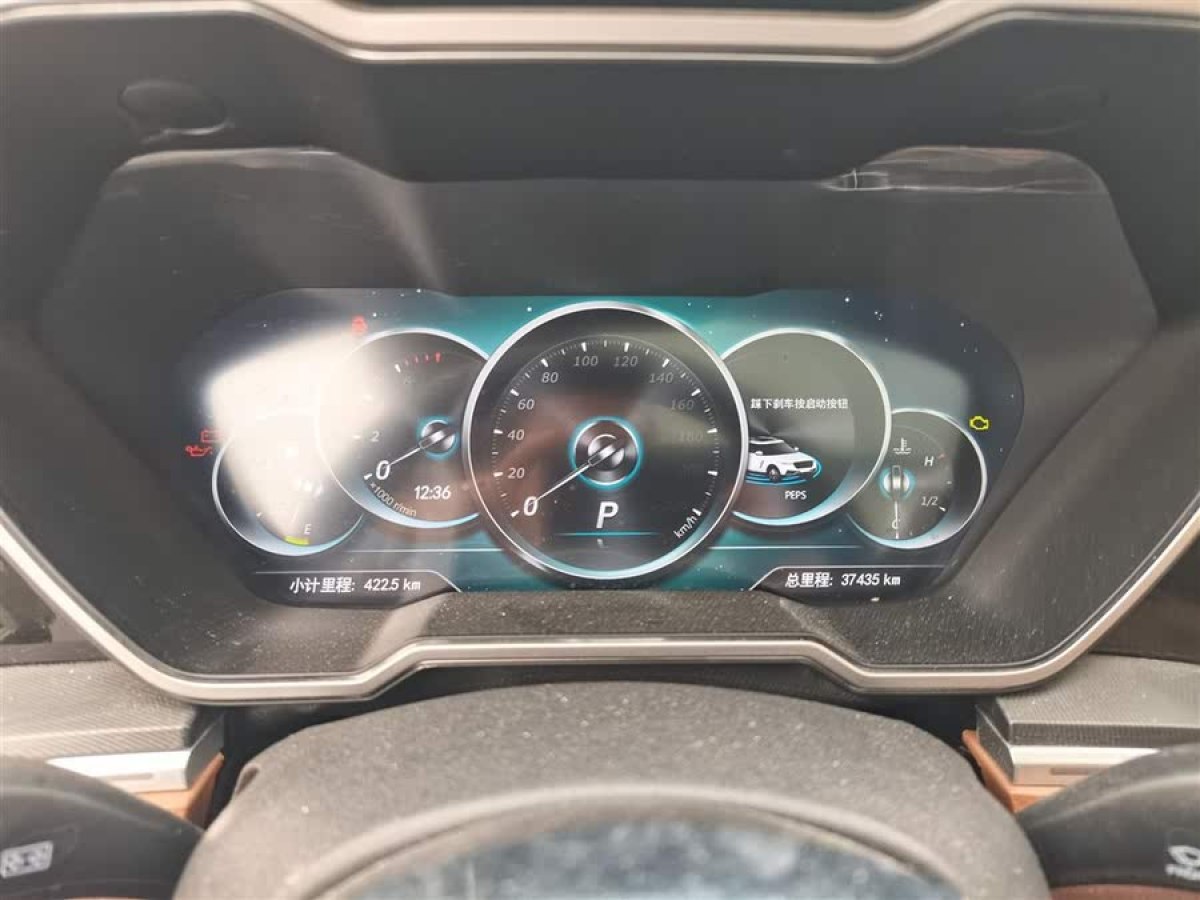 眾泰 T700  2017款 1.8T 雙離合尊貴型圖片