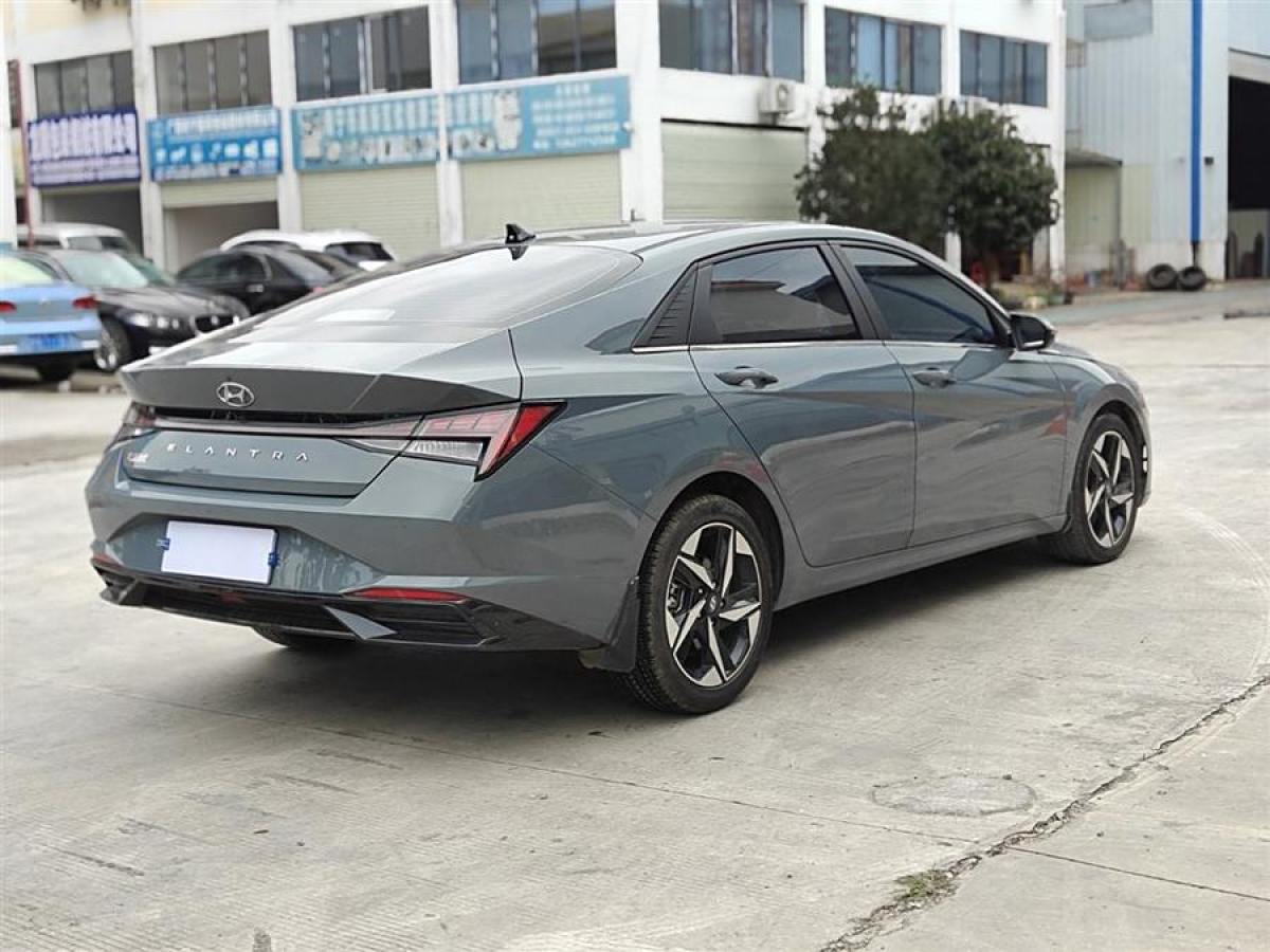 現(xiàn)代 伊蘭特  2022款 1.5L CVT LUX尊貴版圖片