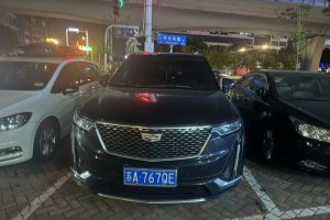 XT6 凯迪拉克 改款 28T 六座四驱豪华型