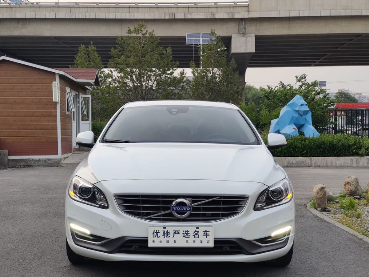 沃爾沃 S60  2015款 L 2.0T 智遠(yuǎn)版圖片