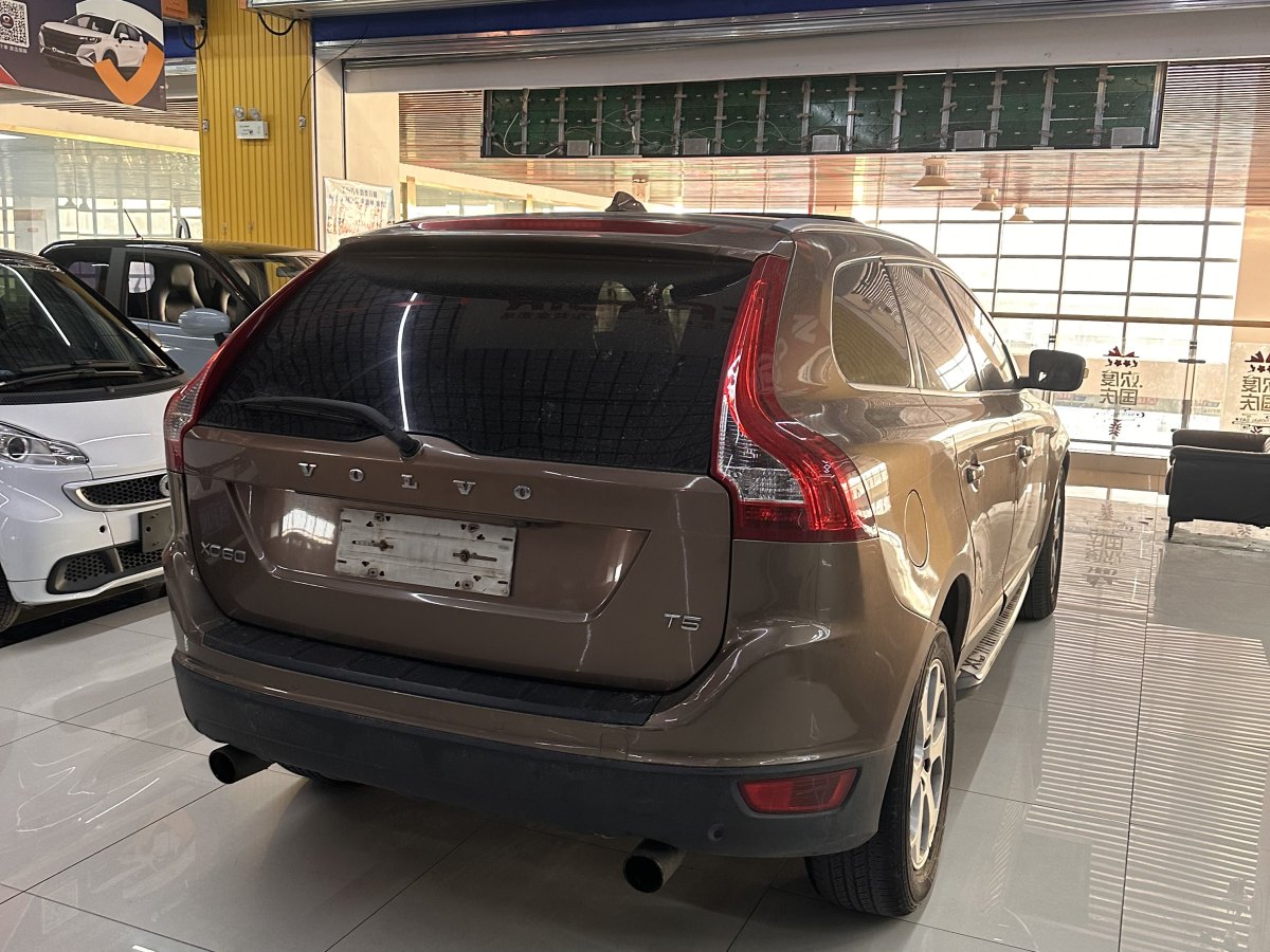 沃爾沃 XC60  2013款 T5 舒適版圖片