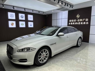 2014年9月 捷豹 XJ XJL 3.0 SC 兩驅(qū)全景商務(wù)版圖片