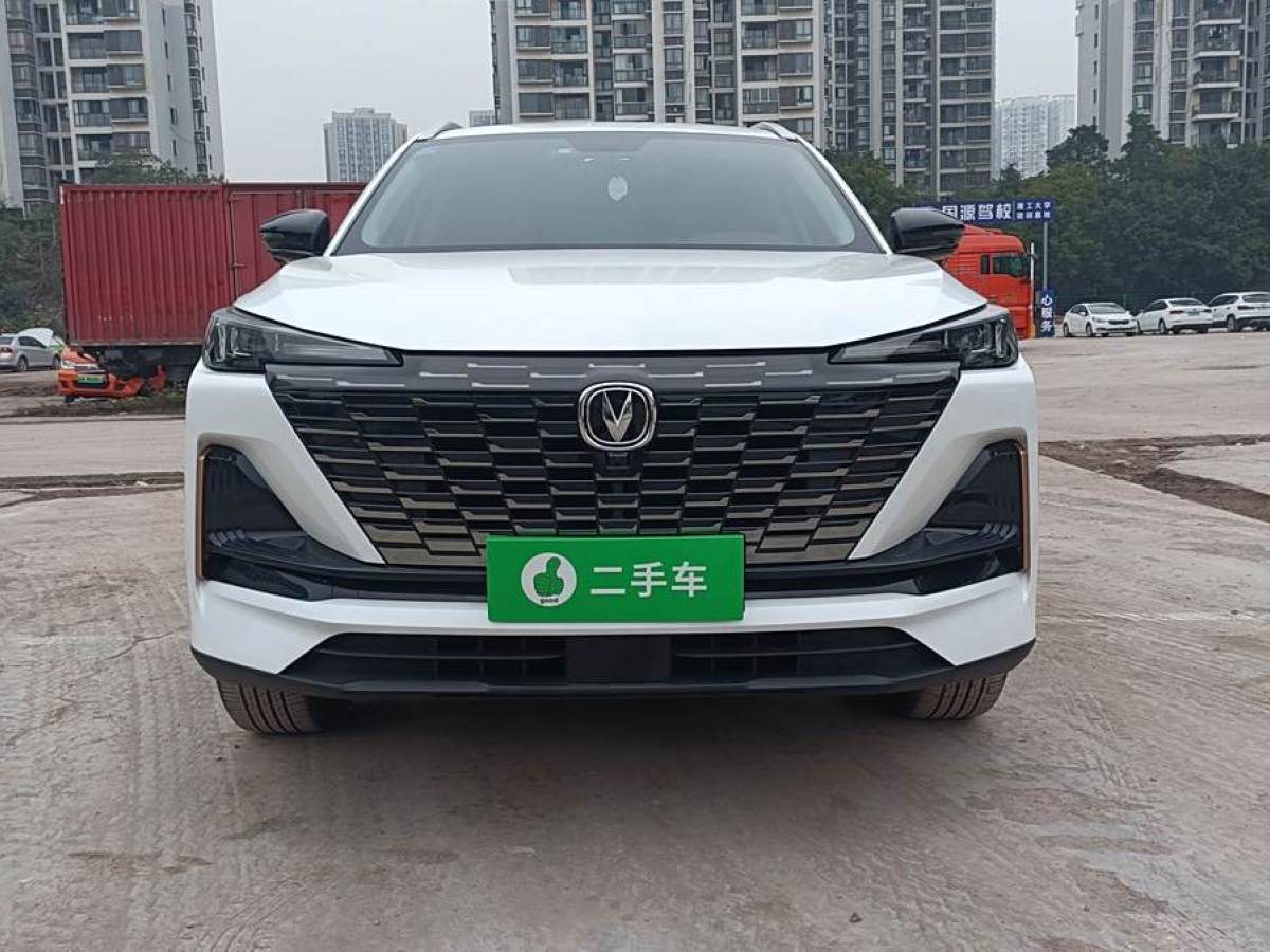 長(zhǎng)安 CS55 PLUS  2022款 藍(lán)鯨版 1.5T DCT尊貴型圖片