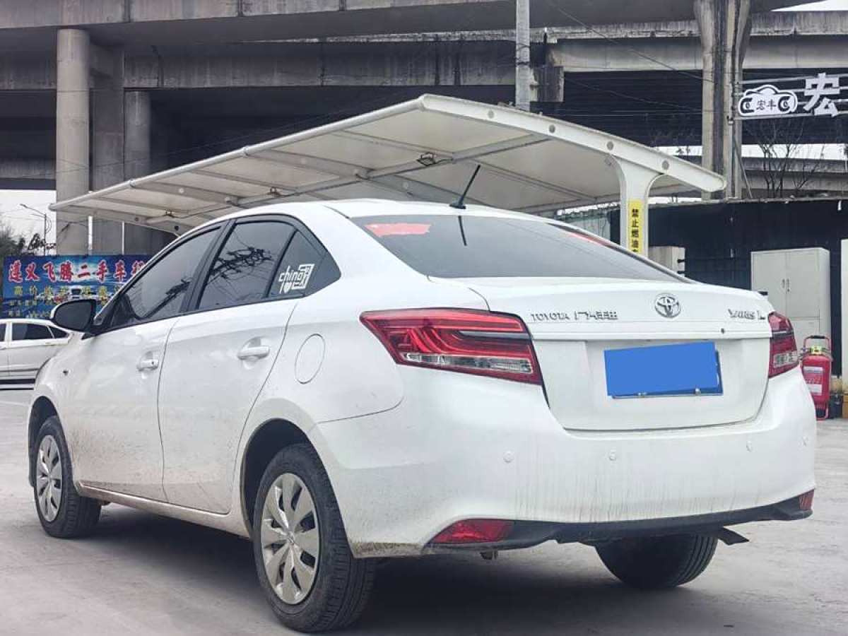 豐田 YARiS L 致享  2021款 1.5L CVT領(lǐng)先版圖片