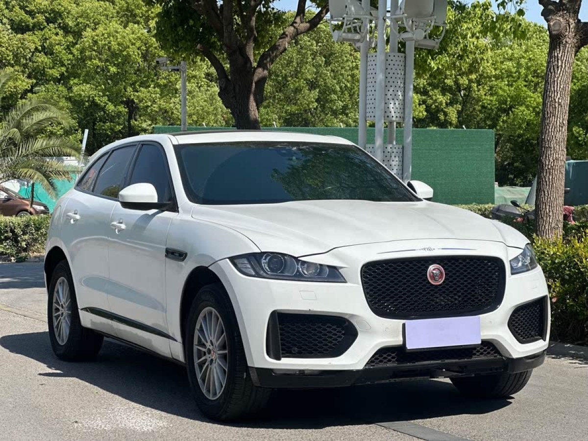 捷豹 F-PACE  2018款 2.0T 四驅(qū)都市尊享版圖片