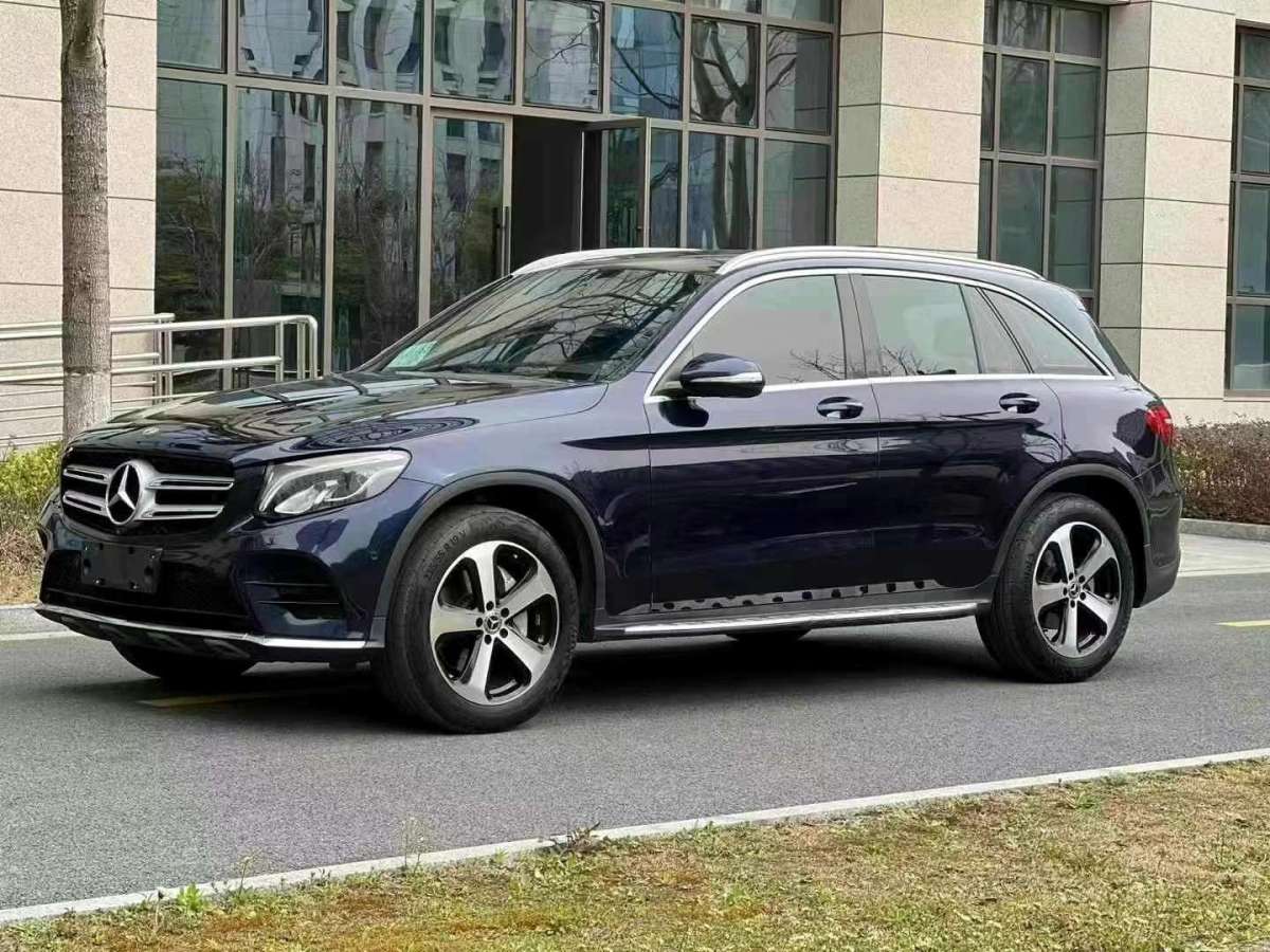 2018年6月奔馳 奔馳GLC  2018款 GLC 260 4MATIC 豪華型