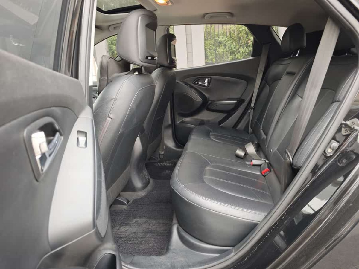 現(xiàn)代 ix35  2013款 2.0L 自動(dòng)兩驅(qū)智能型GLS 國IV圖片