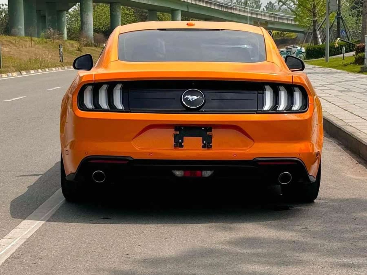 福特 Mustang  2020款 2.3L EcoBoost 馳影性能進(jìn)階版圖片