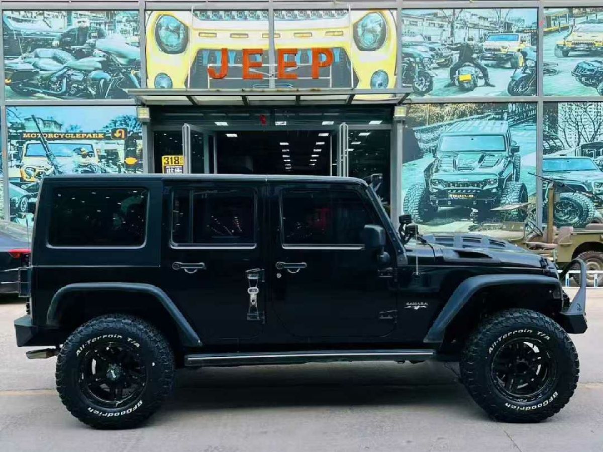 Jeep 牧馬人  2017款 2.8TD Sahara 四門舒享版圖片