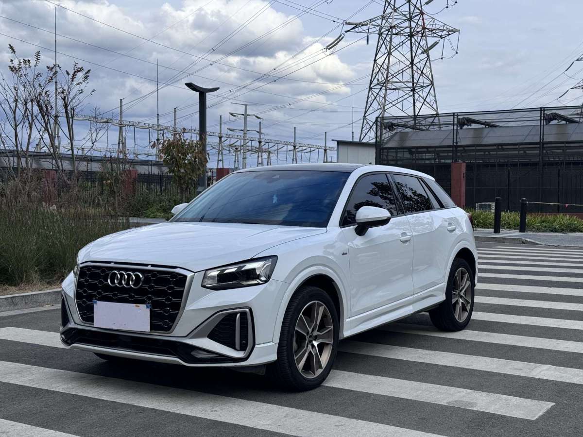 奧迪 奧迪Q2L  2022款 35 TFSI 進取致雅型圖片