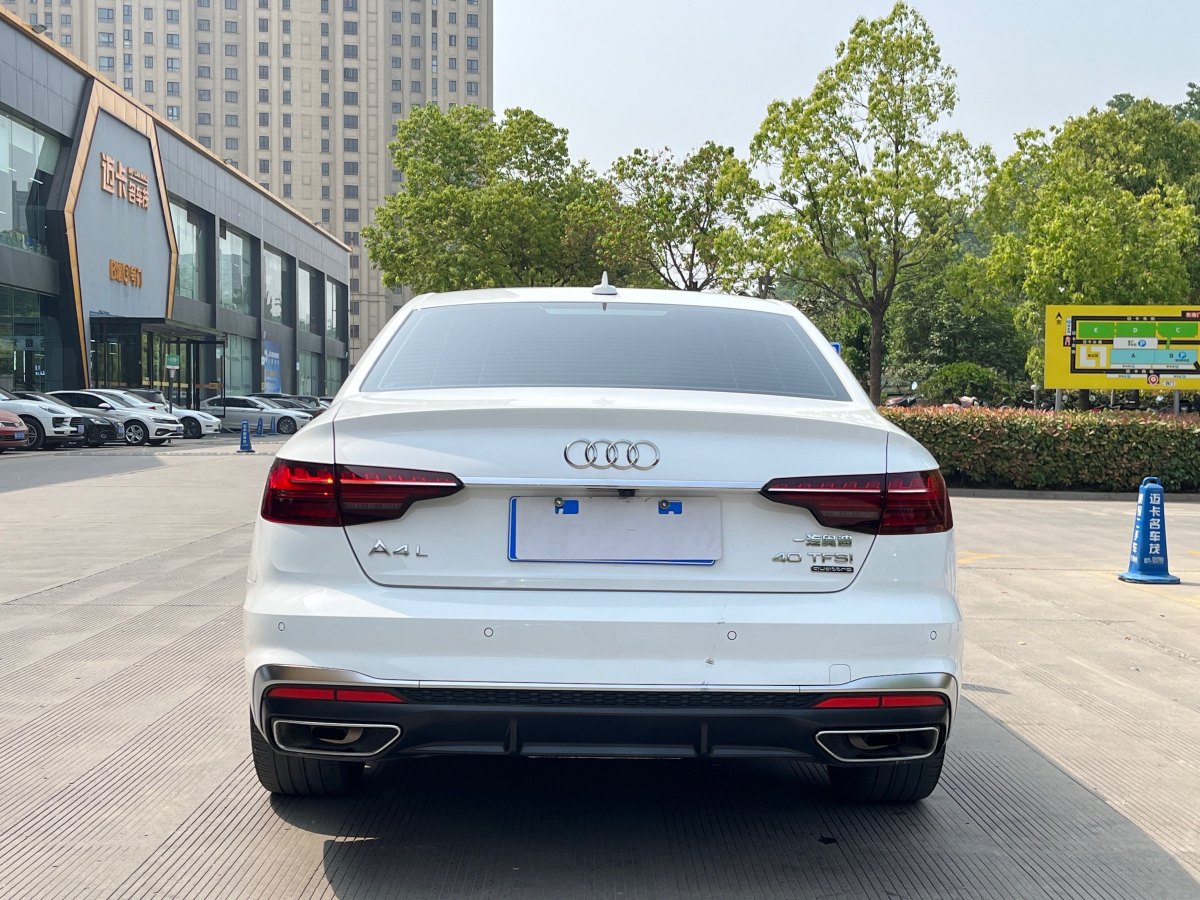 奥迪 奥迪A4L  2020款 40 TFSI 时尚动感型图片