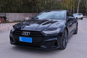 奥迪A7 奥迪 45 TFSI 臻选型