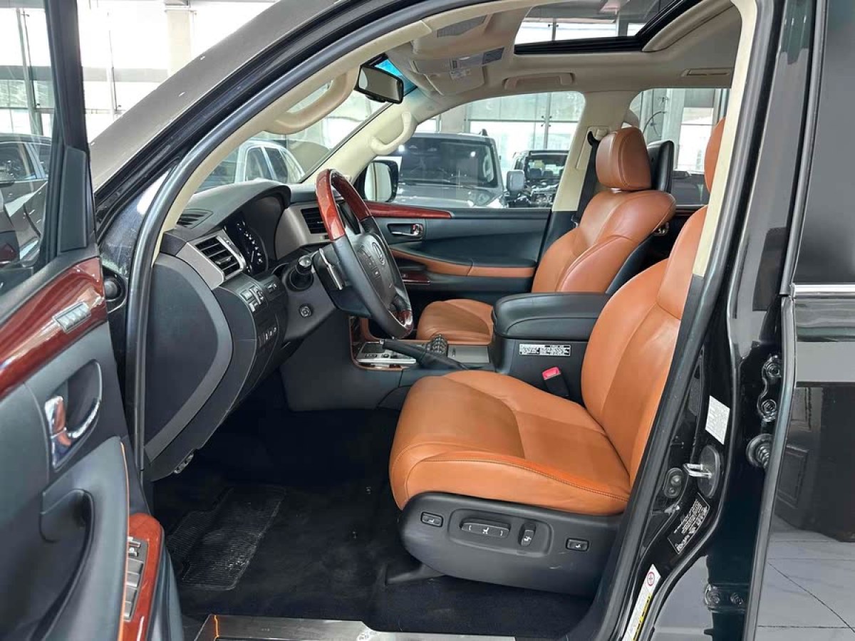 雷克薩斯 LX  2015款 LX570 中東版圖片