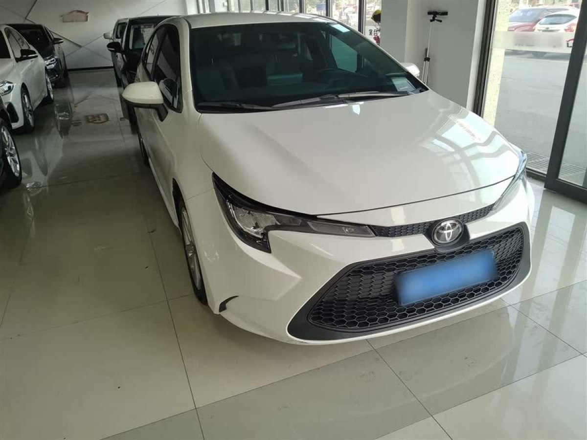 豐田 雷凌  2022款 TNGA 1.5L CVT領(lǐng)先版圖片