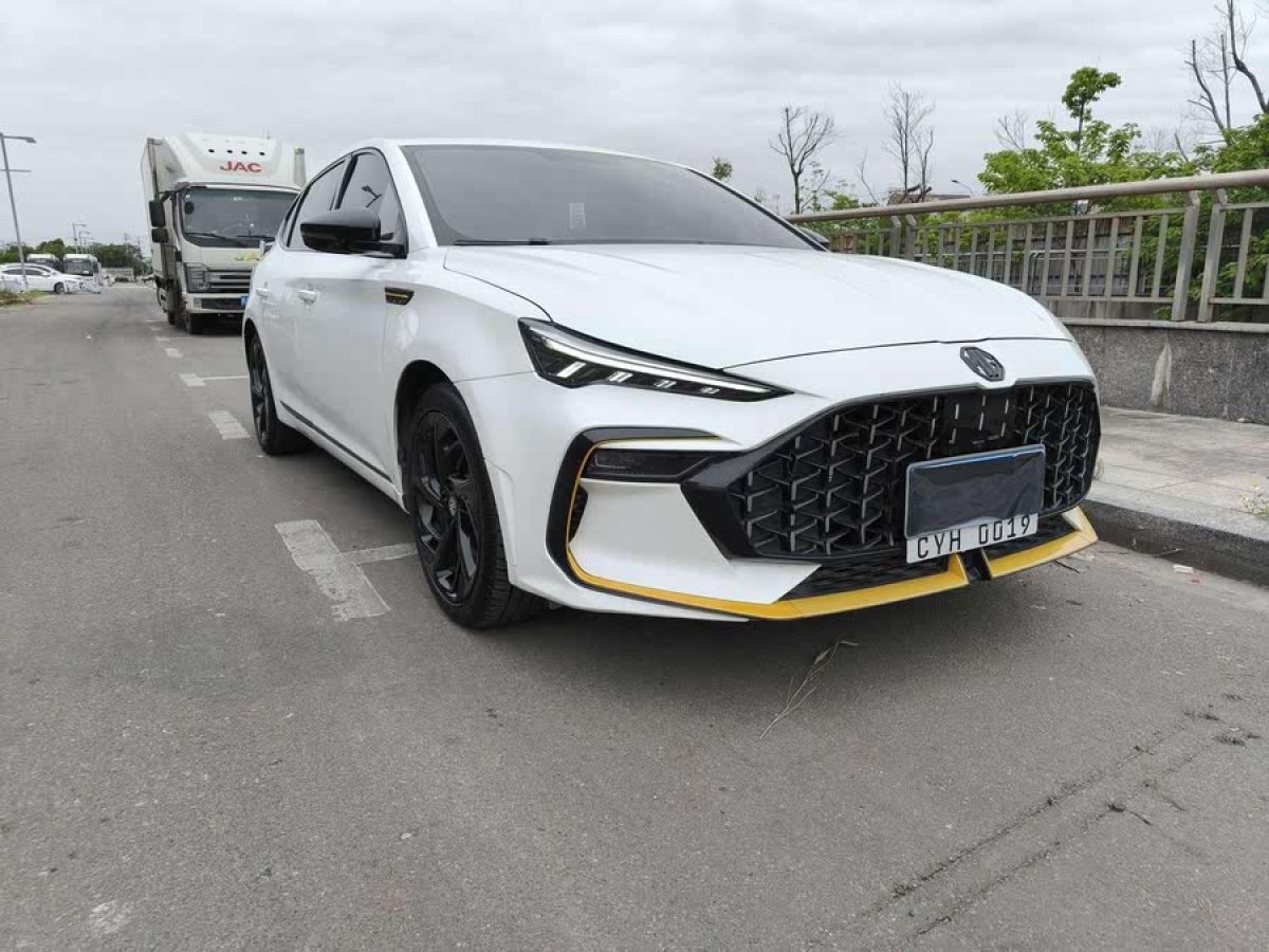 名爵 名爵6  2021款 Pro 1.5T 自動(dòng)領(lǐng)潮豪華版圖片