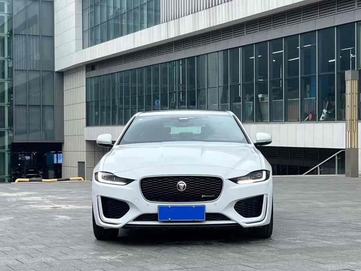 捷豹 XEL  2023款 2.0T 250PS R-DYNAMIC S進(jìn)取運(yùn)動版圖片