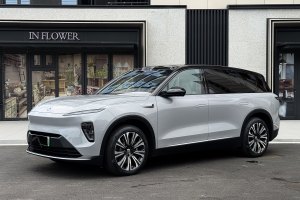 ES8 蔚来 75kWh 行政版