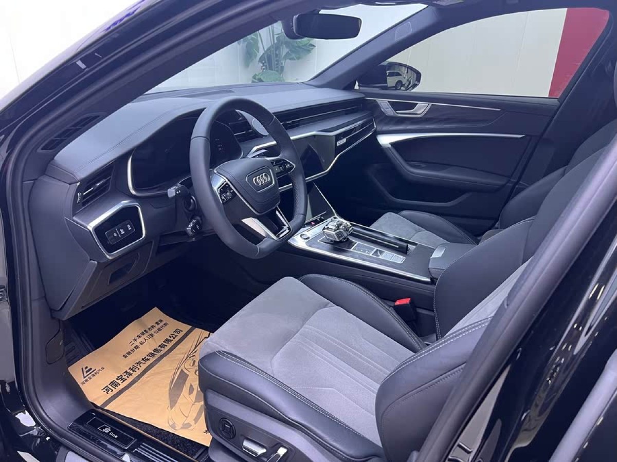 奧迪 奧迪A6L  2024款 45 TFSI quattro 尊享動感型圖片