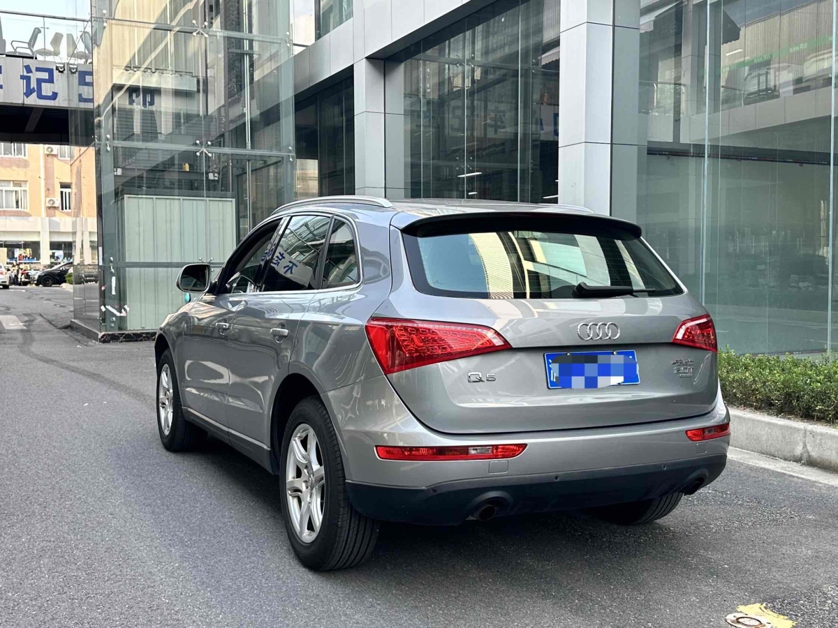 奧迪 奧迪Q5  2013款 40 TFSI 技術(shù)型圖片